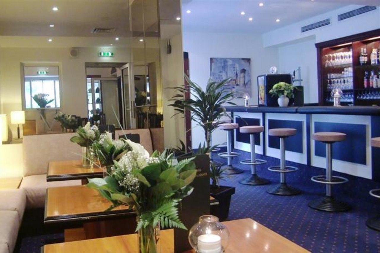 Trip Inn Hotel Esplanade, Duesseldorf Exterior photo